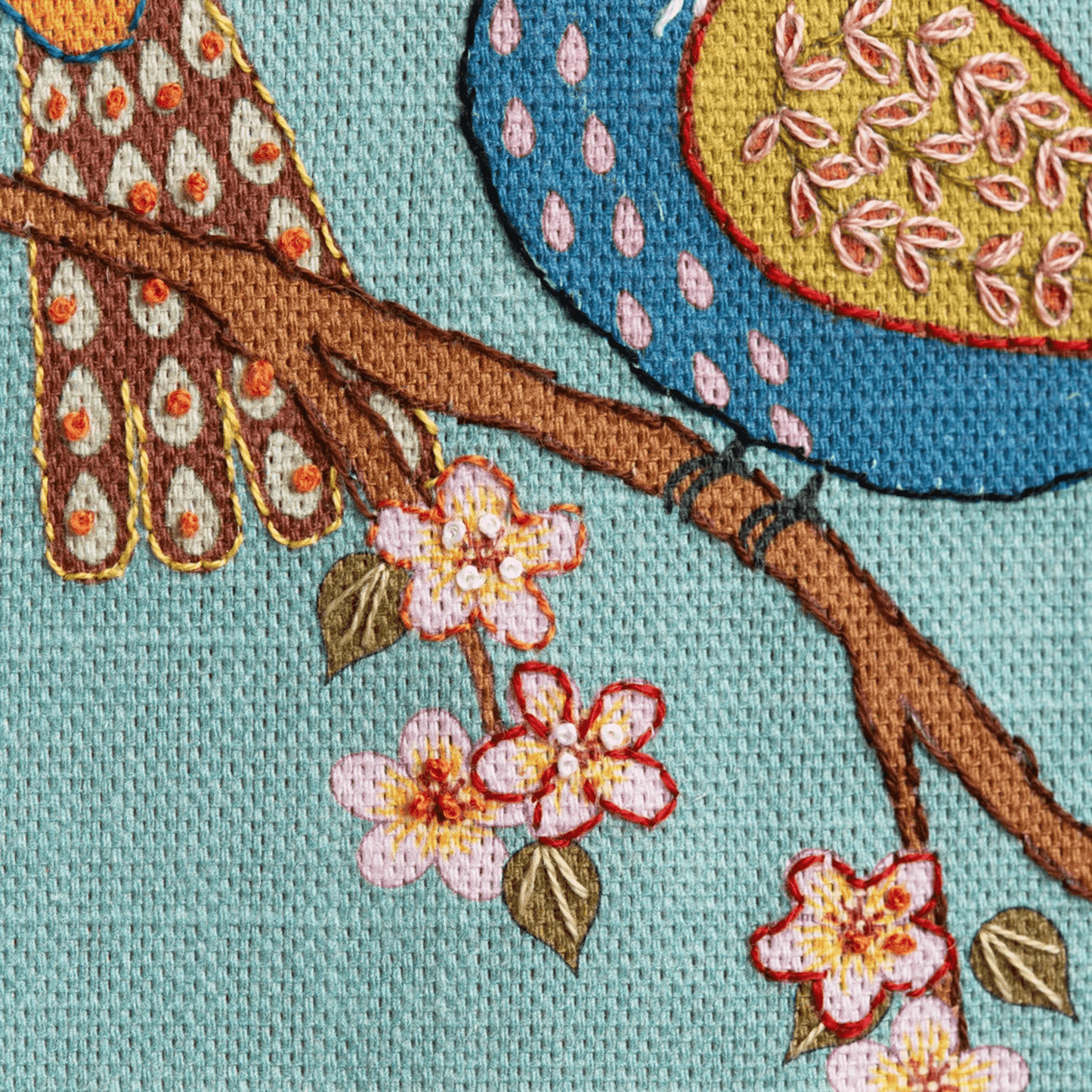 Printed Linen Embroidery Kit Birds & Blossoms