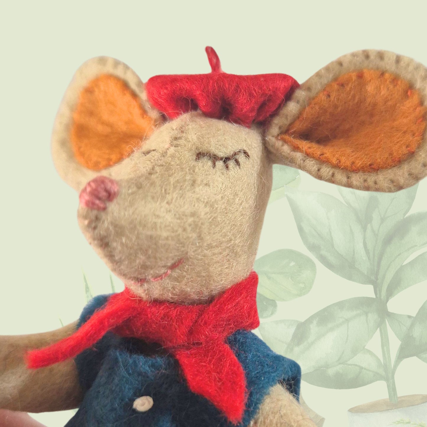 Little Mouse in Paris Felt Craft Mini Kit