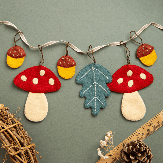 Woodland Garland Felt Craft Kit